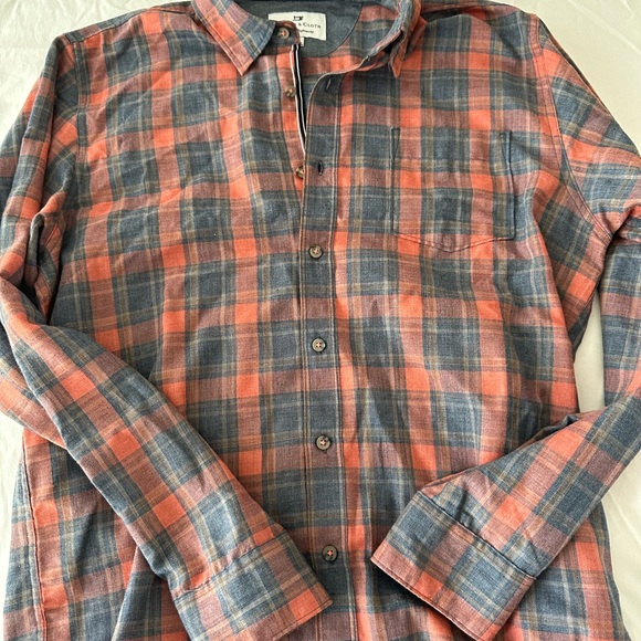 Thread and Cloth button down for men. - Picture 4 of 4